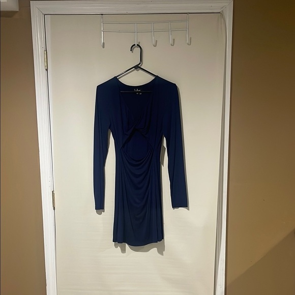Lulus Dresses & Skirts - Lulus V Neck Twist Front Blue Midi Dress Size Medium